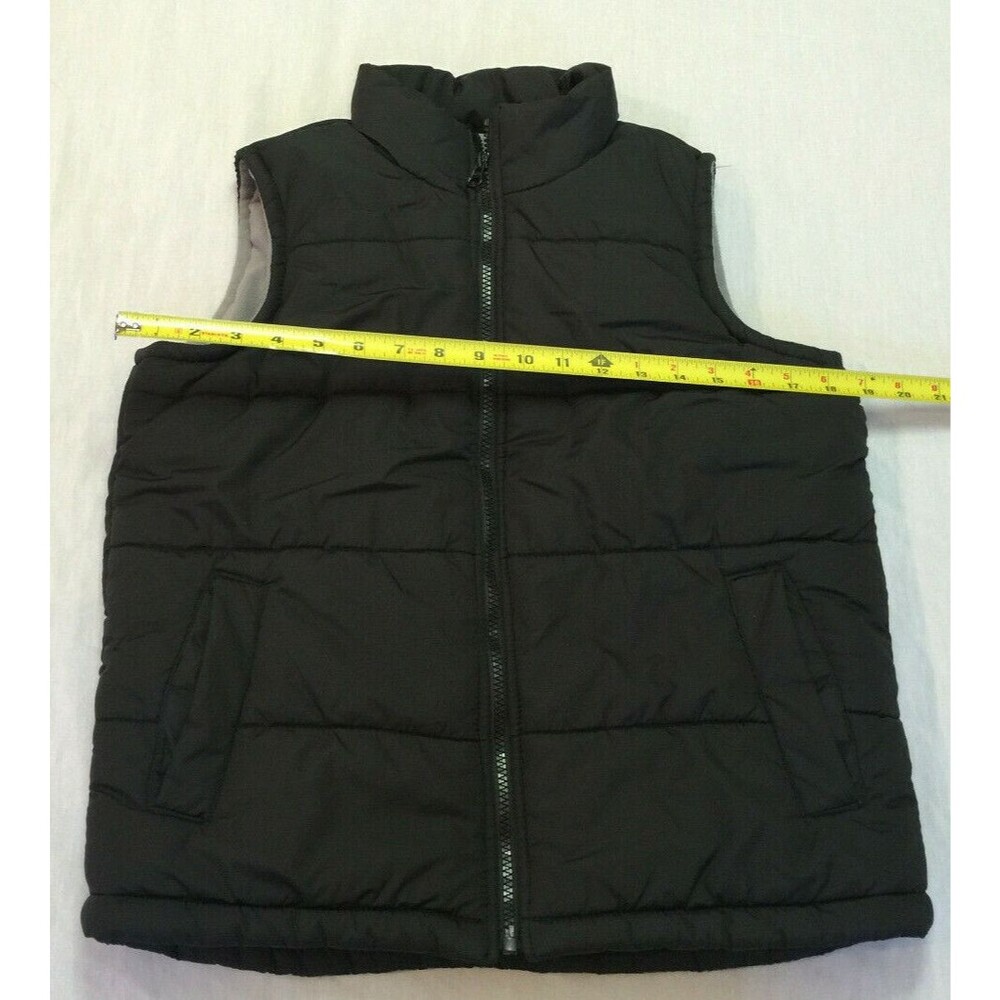 OLD NAVY BOYS PUFFER VEST SIZE M 8